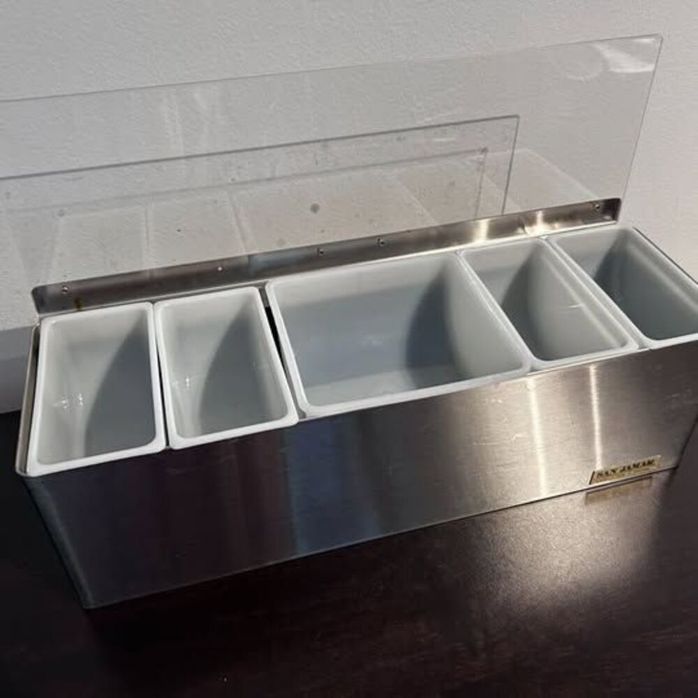 San Jamar B6186L EZ-Chill 6-Compartment Stainless Steel Condiment Bar